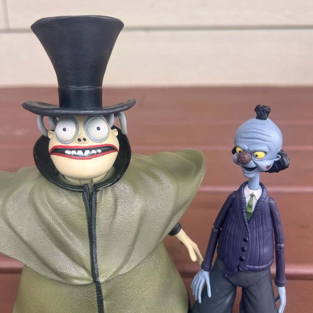Disney Diamond Select Toys The Nightmare Before Christmas Mr Hyde And Corpse Dad